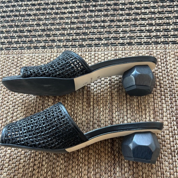 Frances Valentine Raffia Mesh Slide - Picture 4 of 4